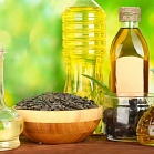 Диетолог развеял миф о превосходстве оливкового масла над подсолнечным