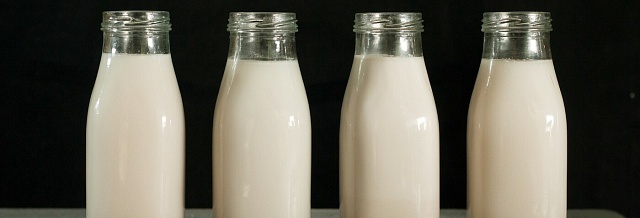 Модная альтернатива: насколько полезно растительное молоко
